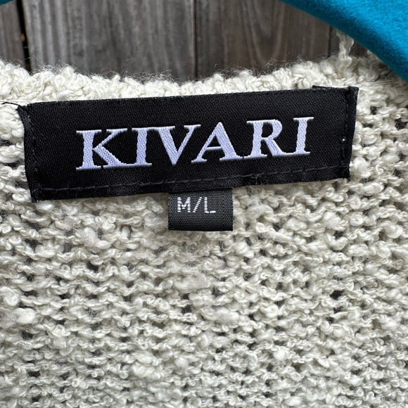 Kivari shaggy sweater Medium 🌸🤩 - Picture 8 of 8